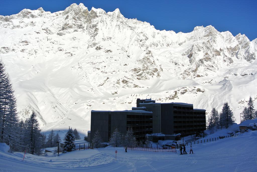 Base Camp Alpine Apartments Breuil-Cervinia Værelse billede