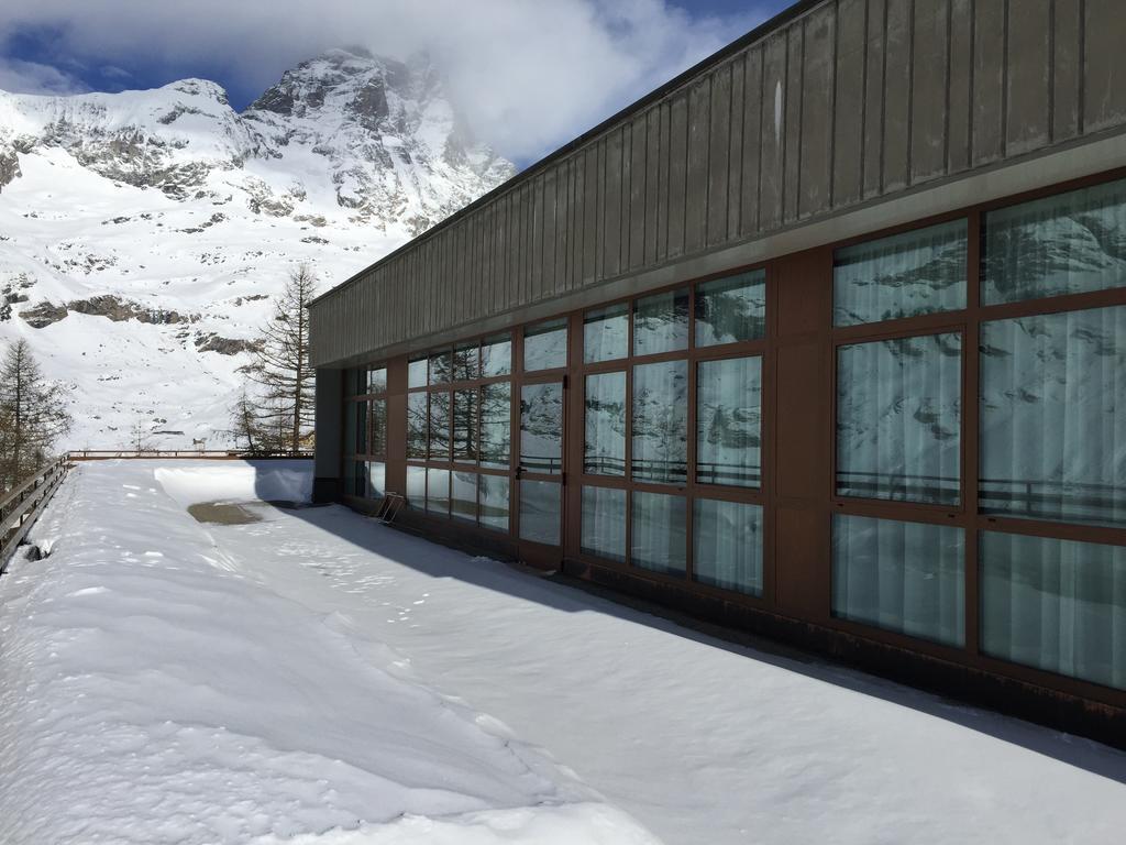 Base Camp Alpine Apartments Breuil-Cervinia Værelse billede